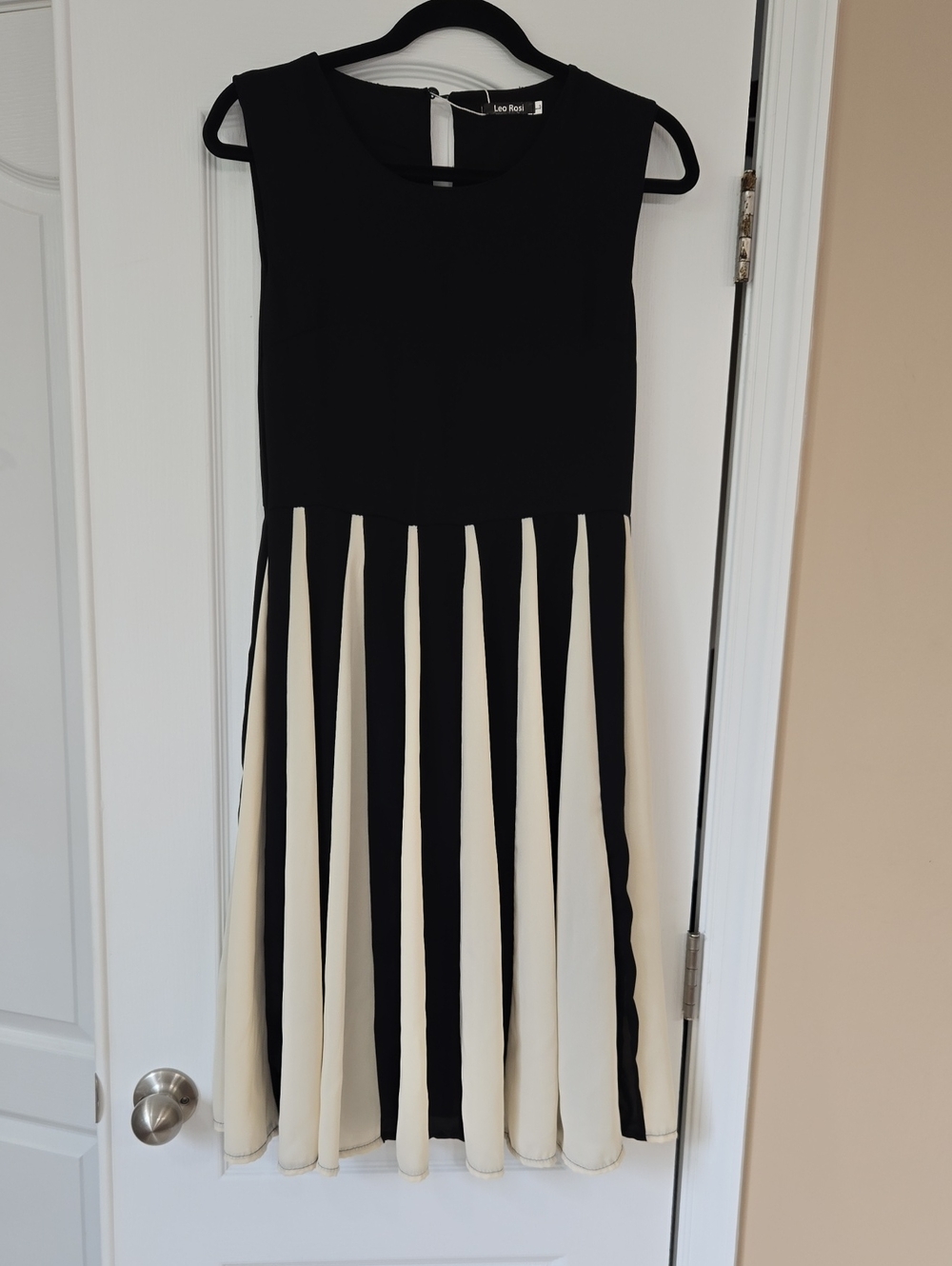 Leo Rosi Black & Cream Pleated Midi Dress